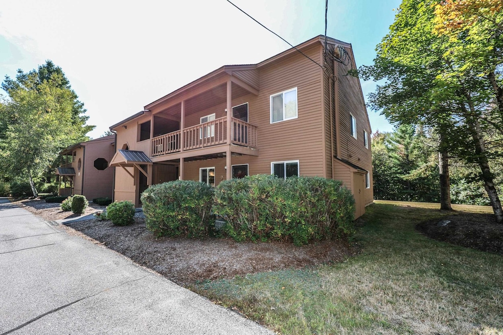 9 Duck Pond Way unit 1, Lincoln, NH 03251 - photo 1