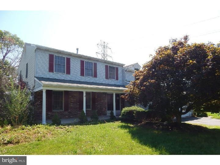 112 Carmen Ln, Langhorne, PA 19047 - photo 1