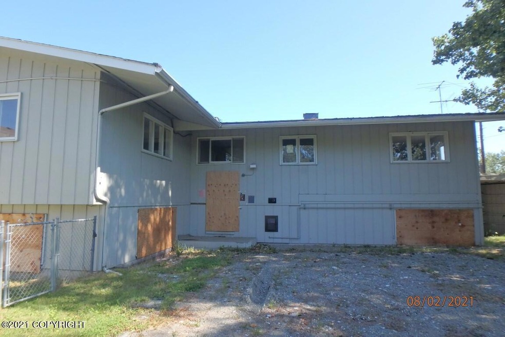 1305 W 44th Ave, Anchorage, AK 99503 - photo 1
