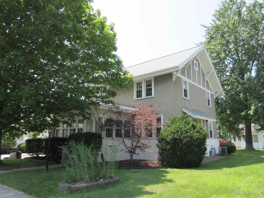 310 S Jefferson St, Ossian, IN 46777 - photo 1