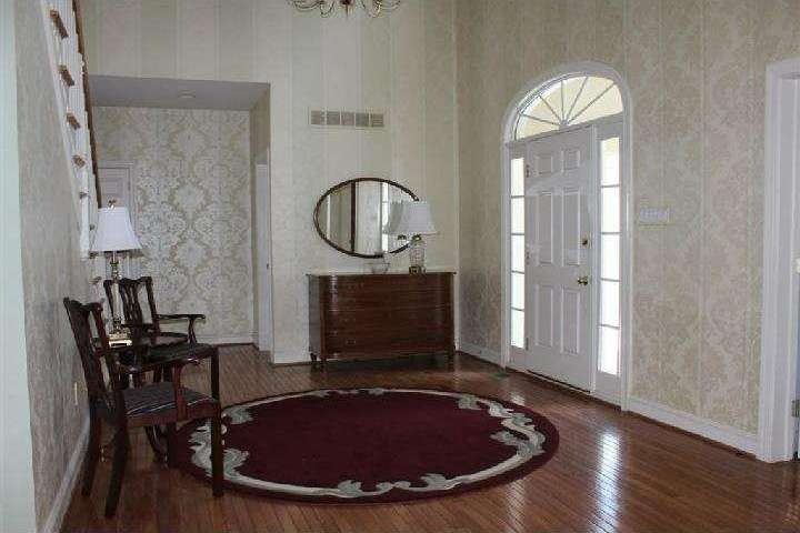 817 Wetherill Ln, Wayne, PA 19087 - photo 1