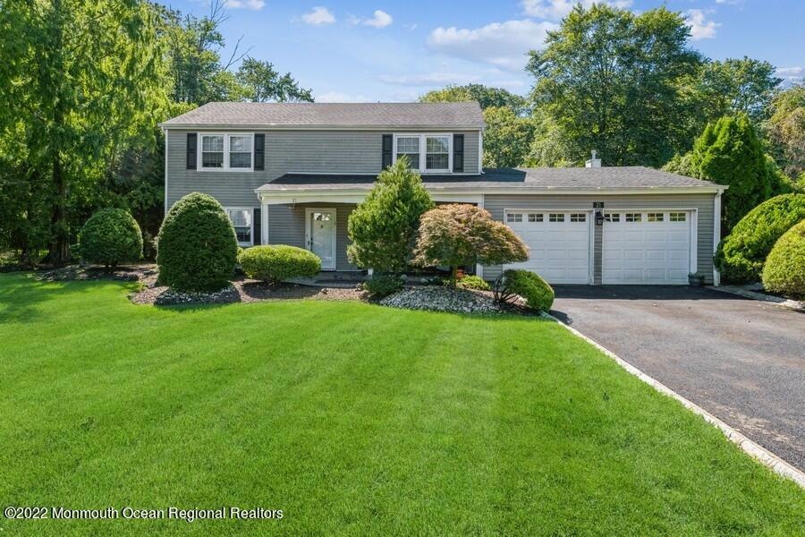 01_21GirardSt_2001_LowRes