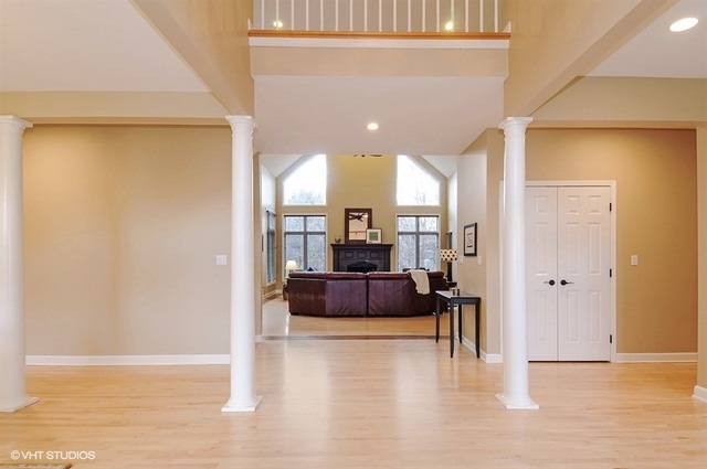 4259 Colton Cir, Naperville, IL 60564 - photo 1