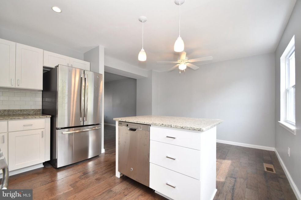 754 Seawall Rd, Essex, MD 21221 - photo 1