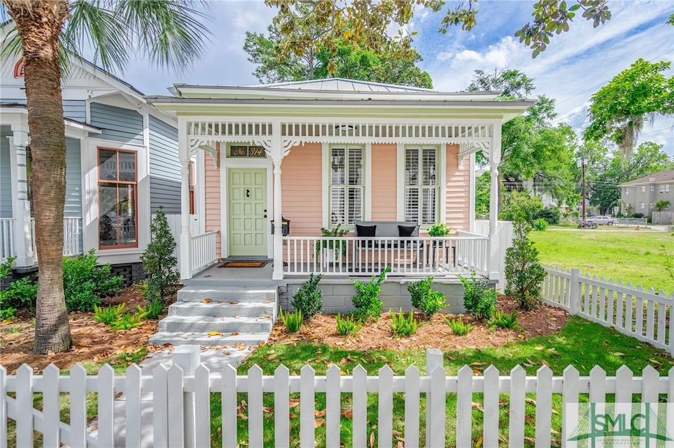 314 W 38th St, Savannah, GA 31401 - photo 1