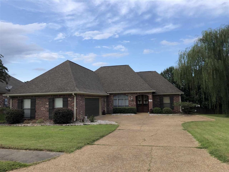 102 Linden Cove, Madison, MS 39110 - photo 1