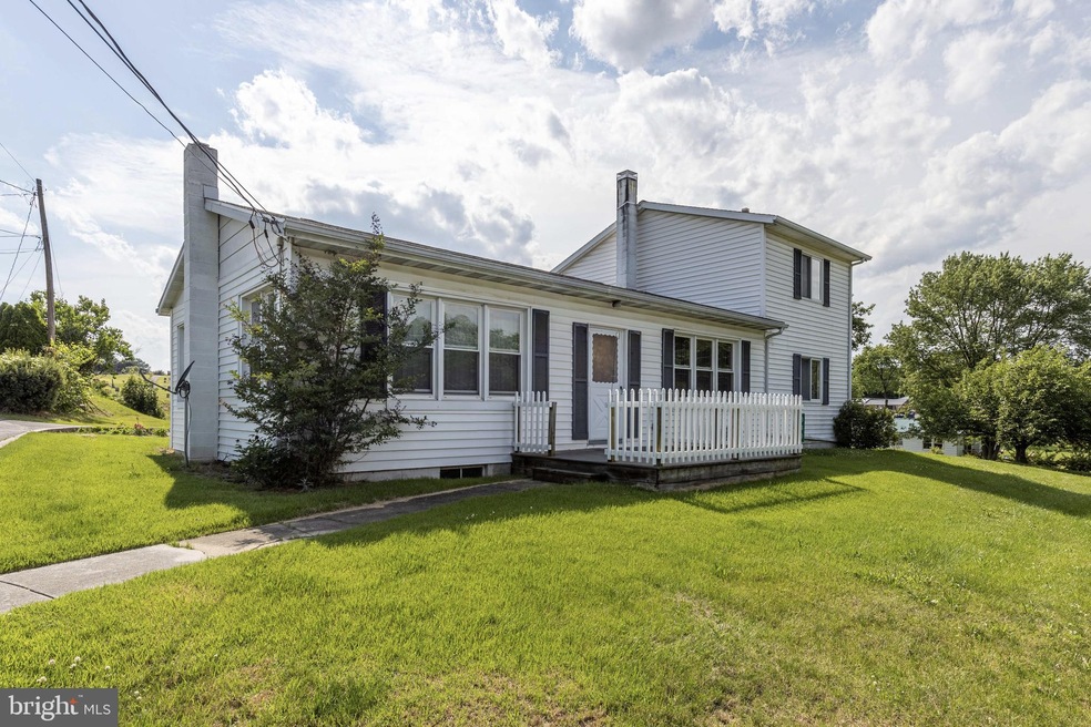 840 Lincoln Way W, Chambersburg, PA 17202 - photo 1