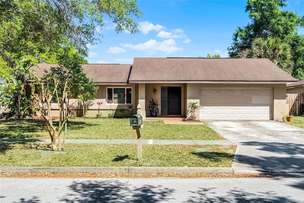 607 Wavecrest Dr.