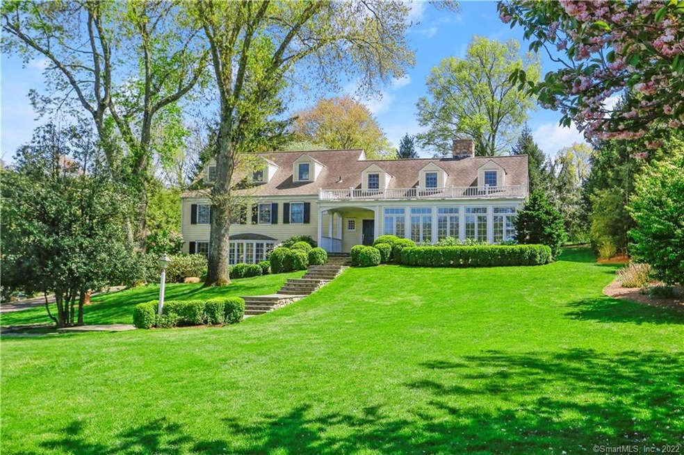 10 Saddle Ridge Road