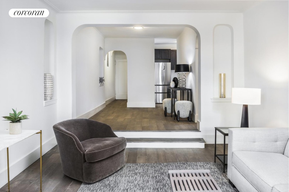 Origin North Valentine unit 6-H, Bronx, NY 10458 - photo 1