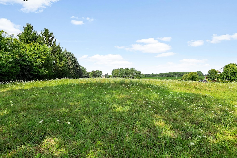 1740 Fox Ridge Trail, Saint Joseph, MI 49085 - photo 1