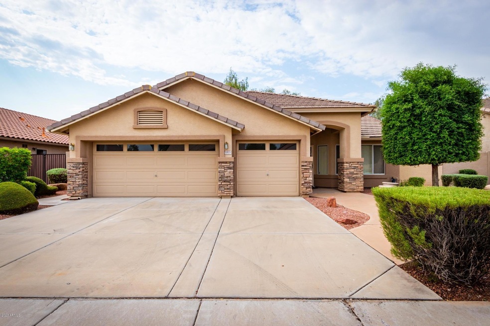 1933 E Shannon St, Chandler, AZ 85225 - photo 1