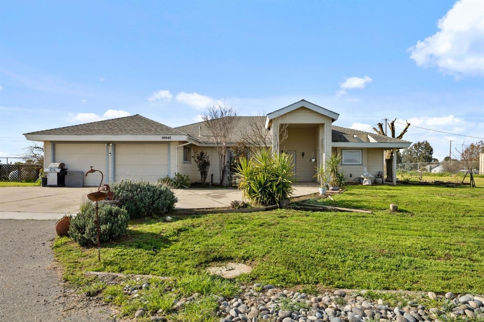 Sold $498,000