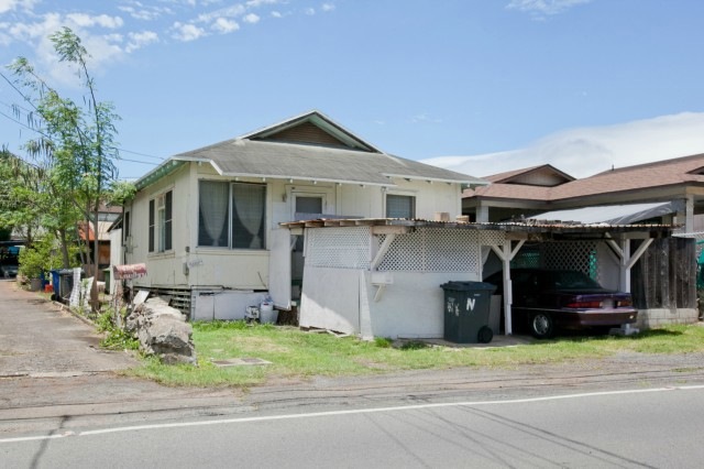 Front Home, 3 bedrooms and 1 bath