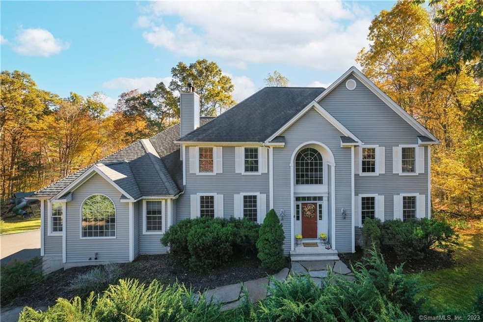 46 Marlin Rd, Sandy Hook, CT 06482 - photo 1