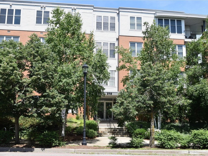 370 Farrell St unit 419, South Burlington, VT 05403 - photo 1