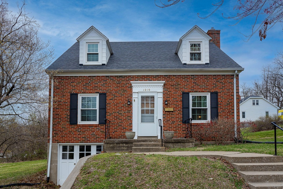 Sold • Co-Listing Agent