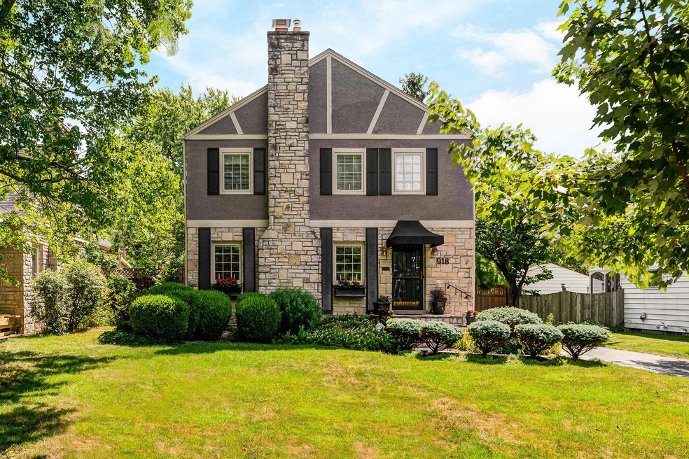 918 Vernon Rd, Columbus, OH 43209 - photo 1