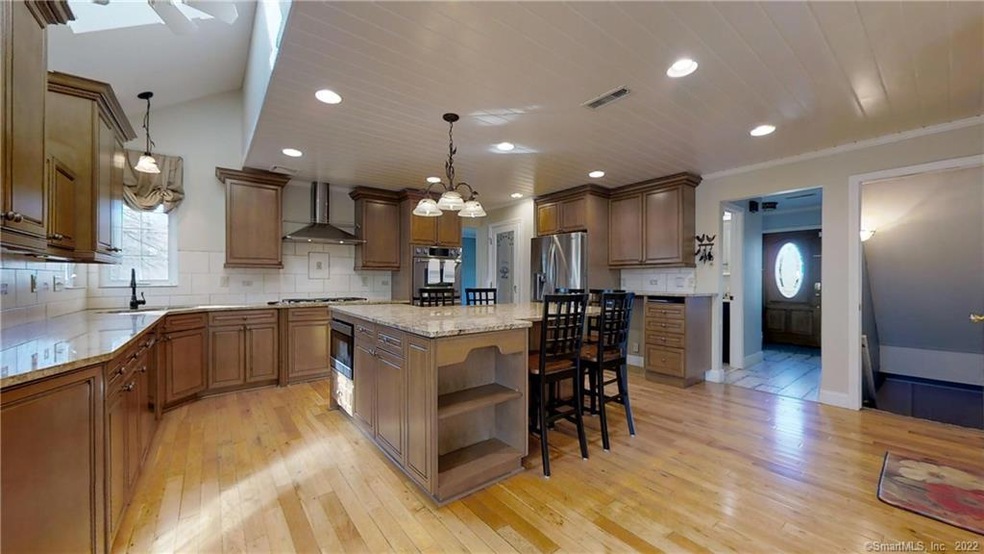 90 Barbara Dr, Milford, CT 06460 - photo 1