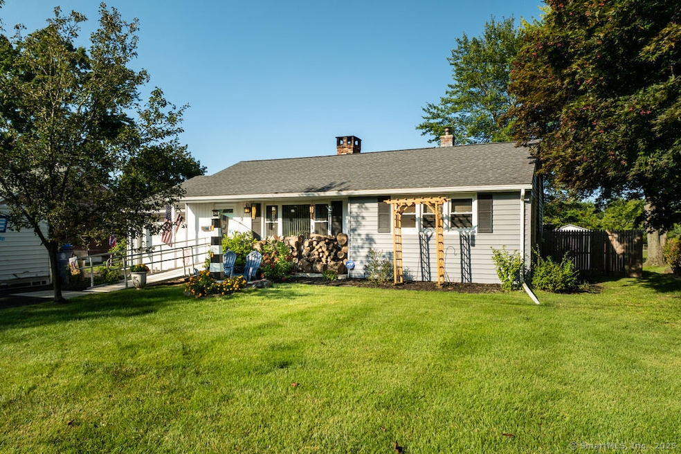 9 Hamilton Ct, Enfield, CT 06082 - photo 1