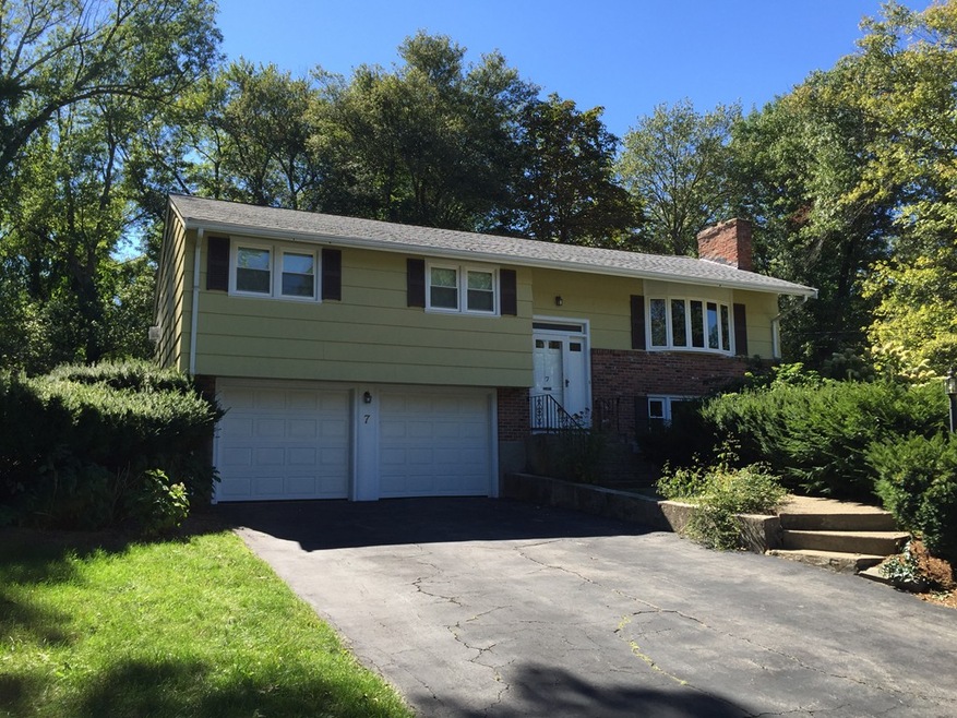 7 Lee St unit 7, Walpole, MA 02081 - photo 1