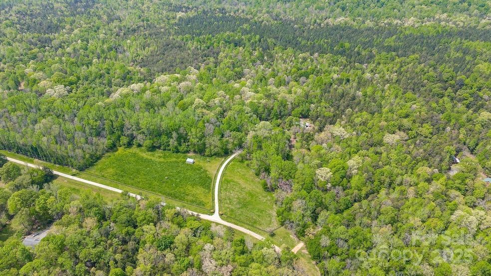 24 Deer Run Rd, Waxhaw, NC 28173 - photo 1