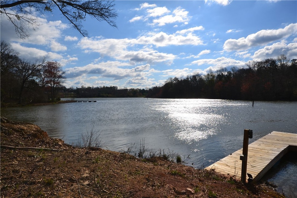 0 Black Horse Run unit 20201264, Martin, GA 30557 - photo 1