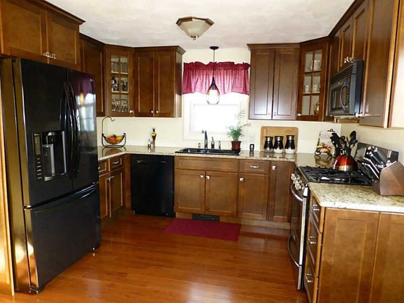 69 Fenton Ave, Attleboro, MA 02703 - photo 1