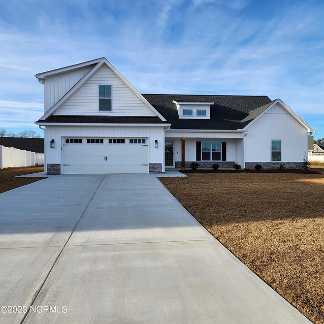 589 Norberry Dr, Winterville, NC 28590 - photo 1