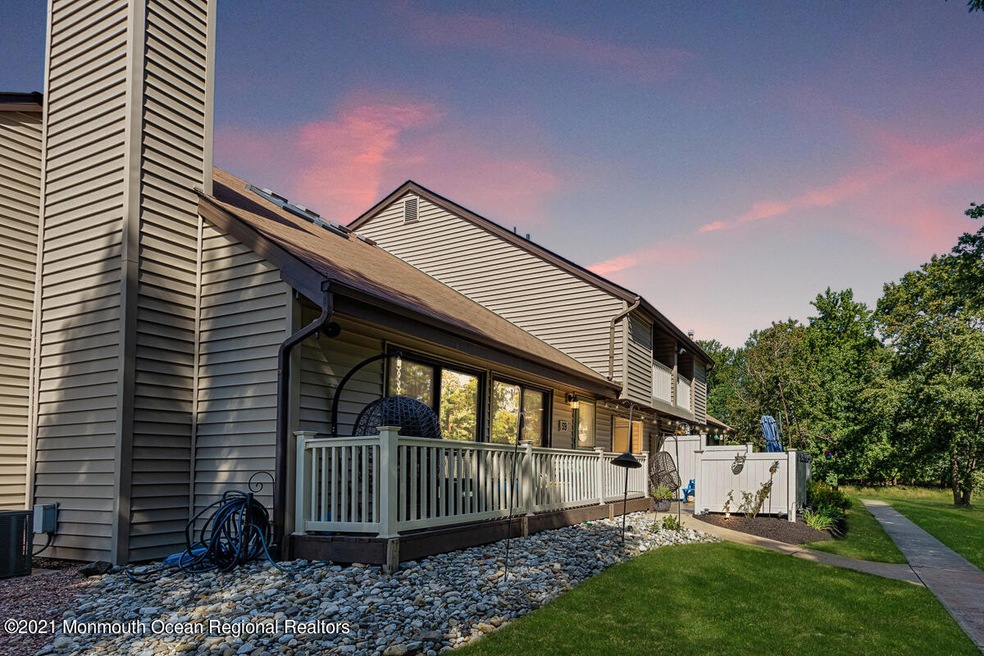 59 Cotswold Cir