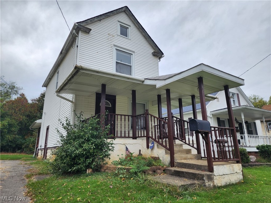 151 Perry St, Struthers, OH 44471 - photo 1
