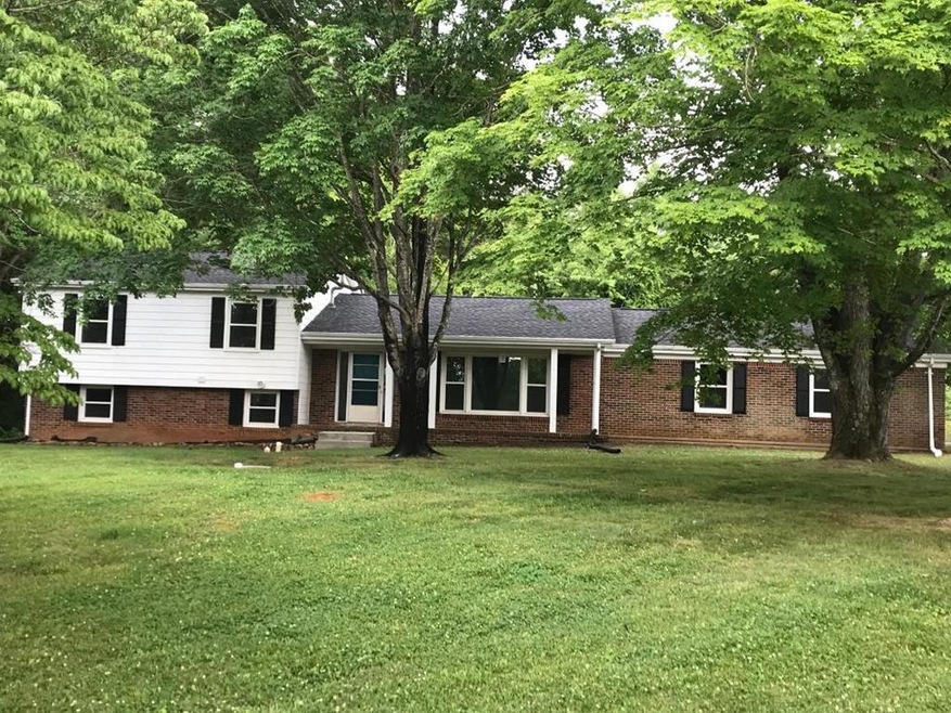 1240 Boyd Farris Rd, Cookeville, TN 38506 - photo 1