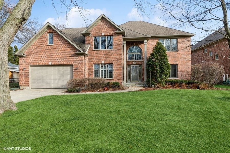 1203 N Burning Bush Ln, Mount Prospect, IL 60056 MLS MRD11905236