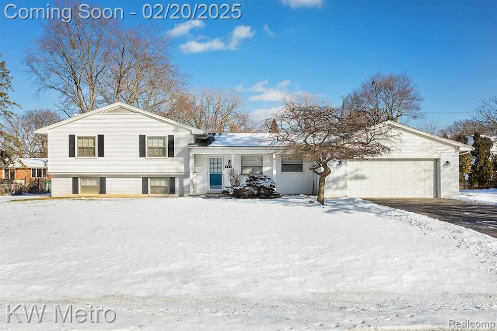 6603 Timber Ridge Dr, Bloomfield Hills, MI 48301 - photo 1