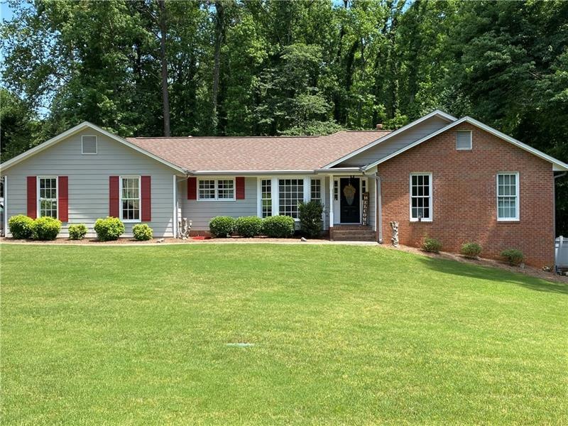 435 Meadowglen Trail, Roswell, GA 30075 - photo 1