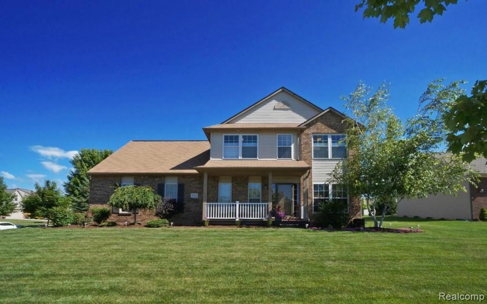 Beautiful home in a quiet subdivision within walki