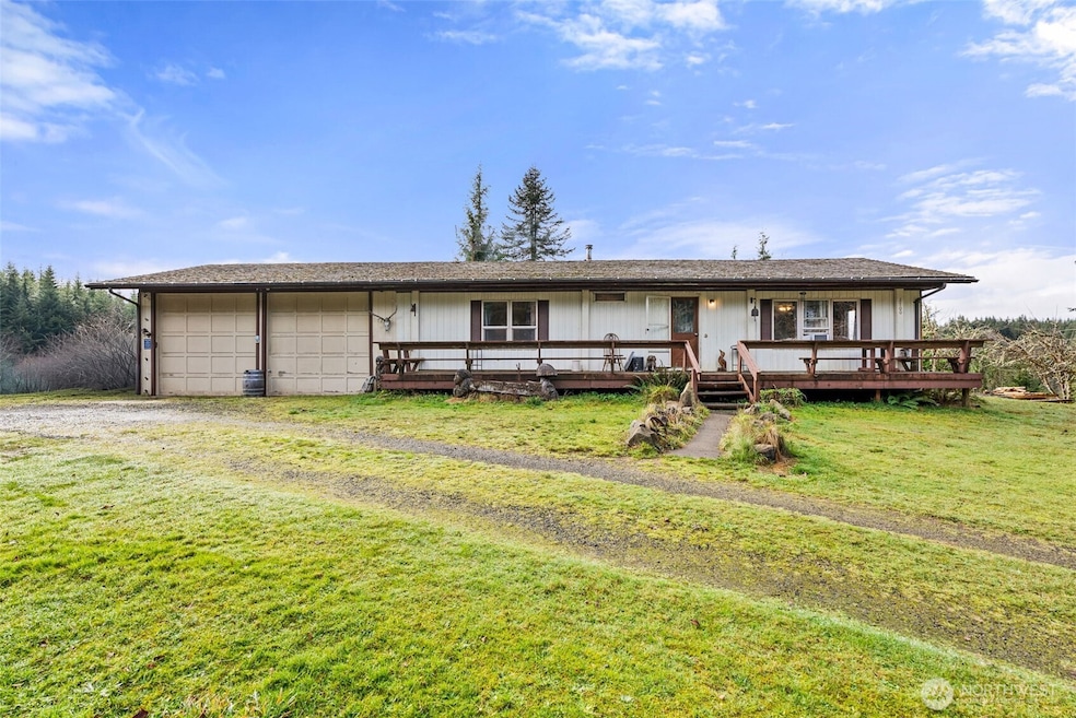 2700 Mallis Landing Rd, Raymond, WA 98577 - photo 1