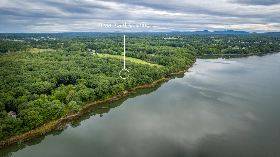 00 River Road, Cushing