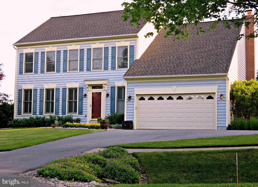 10214 Crosscut Way, Damascus, MD 20872 - photo 1