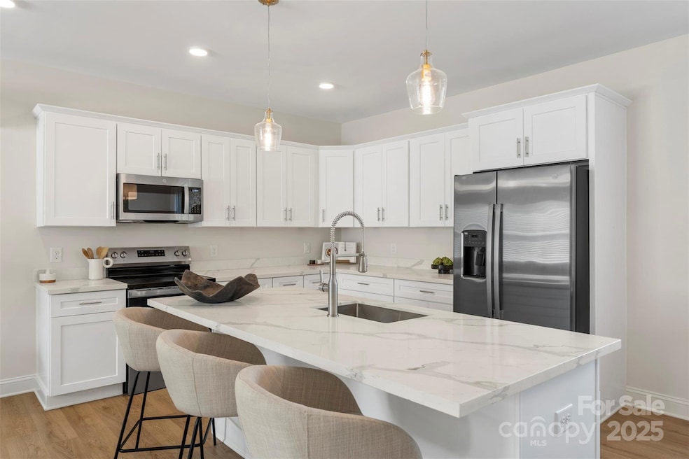 1120 Wonder Way, Charlotte, NC 28208 - photo 1