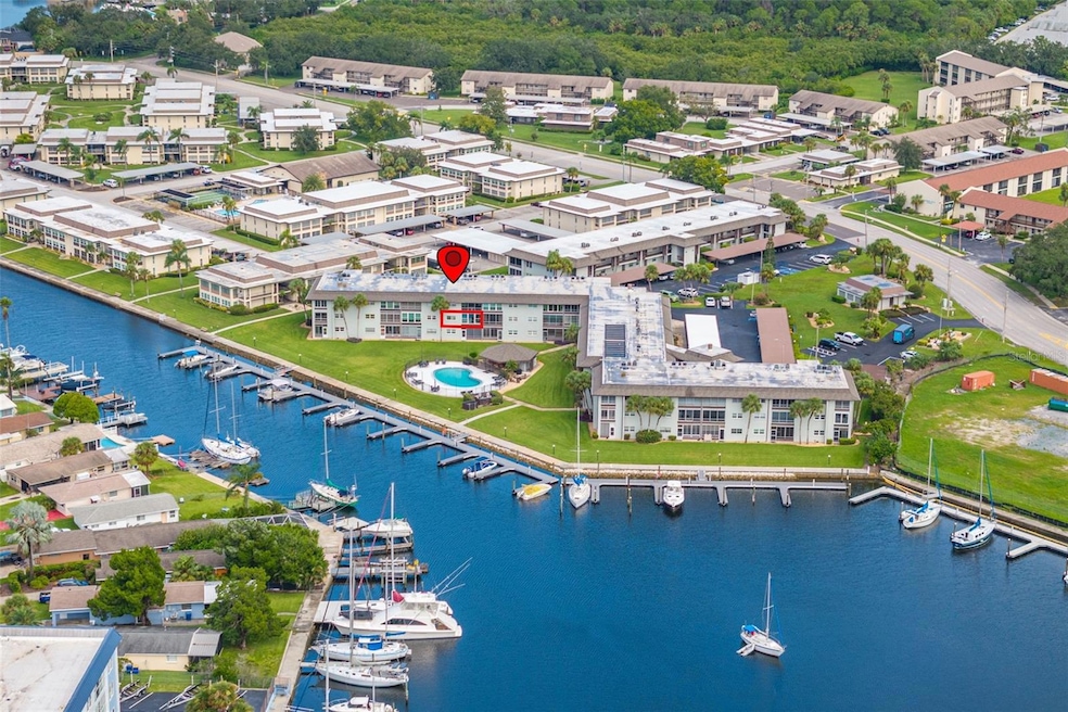 Welcome to your 2/2 condo in the heart of New Port Richey! Locatedin the desirable waterfront community of Windward Cove!