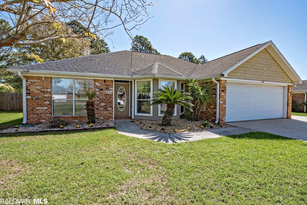 5770 Shady Woods Ct, Gulf Shores, AL 36542 - photo 1