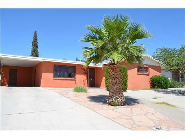 1025 Lomaland Dr, El Paso, TX 79907 - photo 1