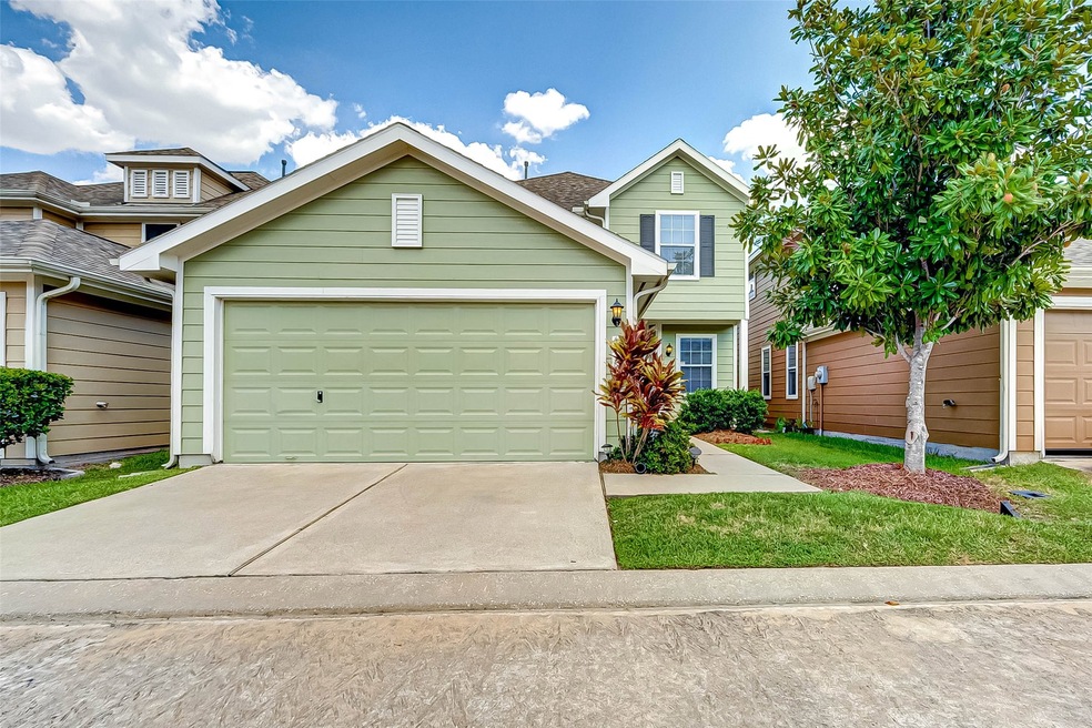 6414 Wilshire Lakes, Houston, TX 77040 - photo 1