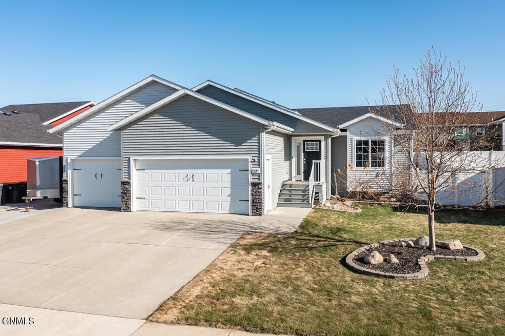 5019 39th Ave NW MLS-7