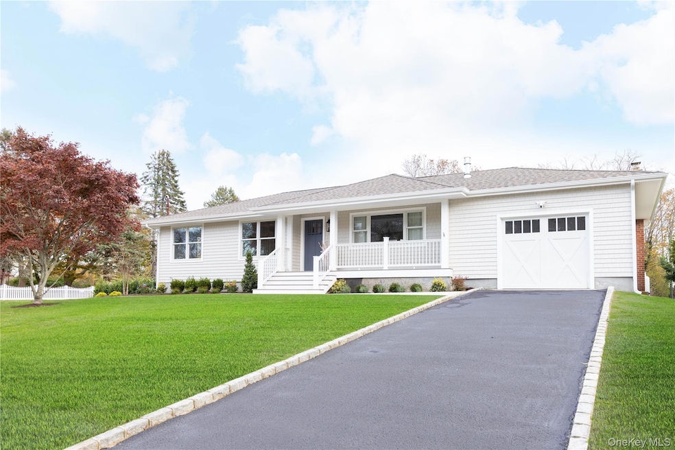 1995 Ruth Rd, Mattituck, NY 11952 - photo 1