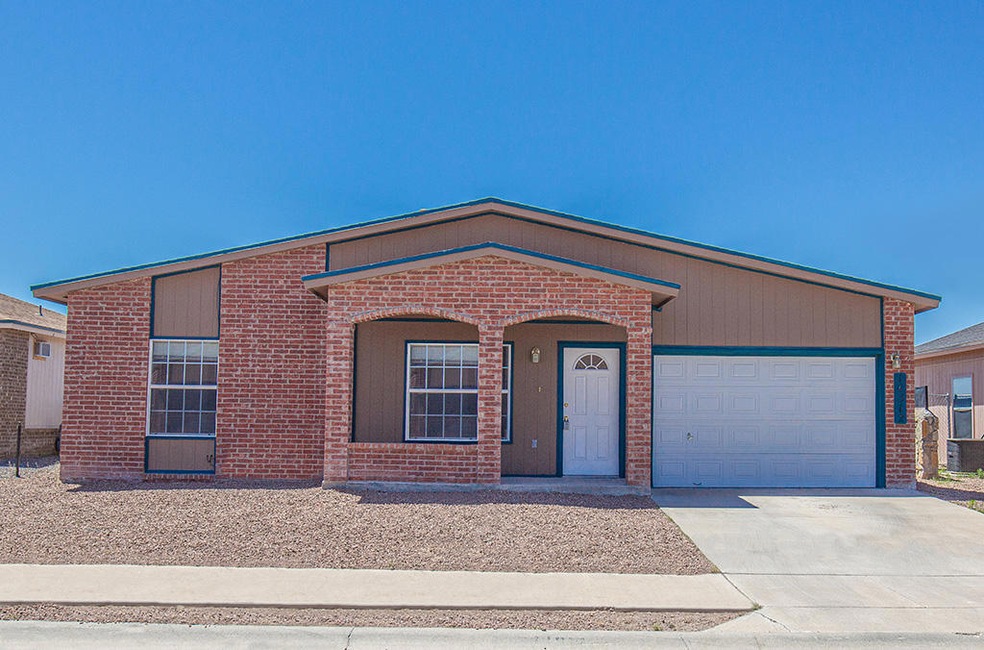 14312 Venecia Dr, El Paso, TX 79928 - photo 1