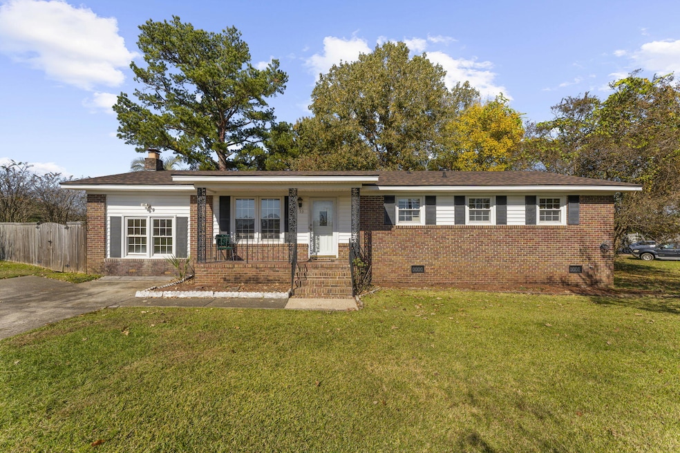 Under Contract $250,000