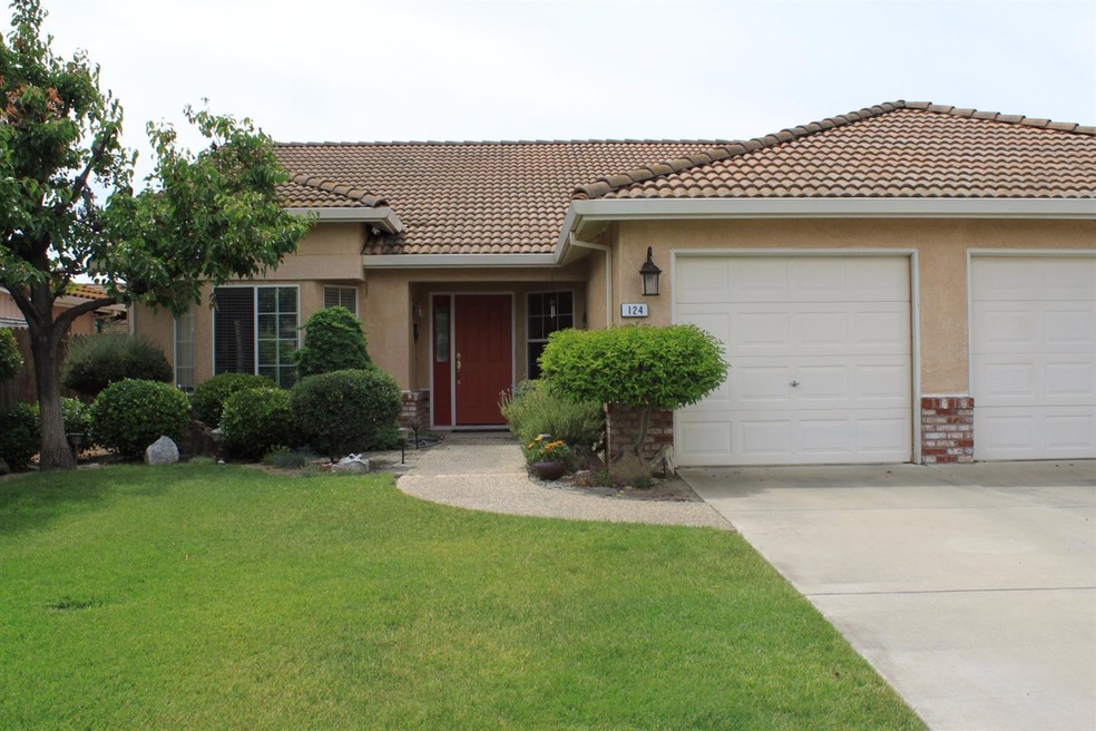 124 Reed Rd, Oakdale, CA 95361 - photo 1