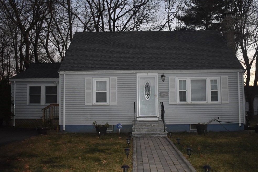 7 Marconi Dr, Randolph, MA 02368 - photo 1